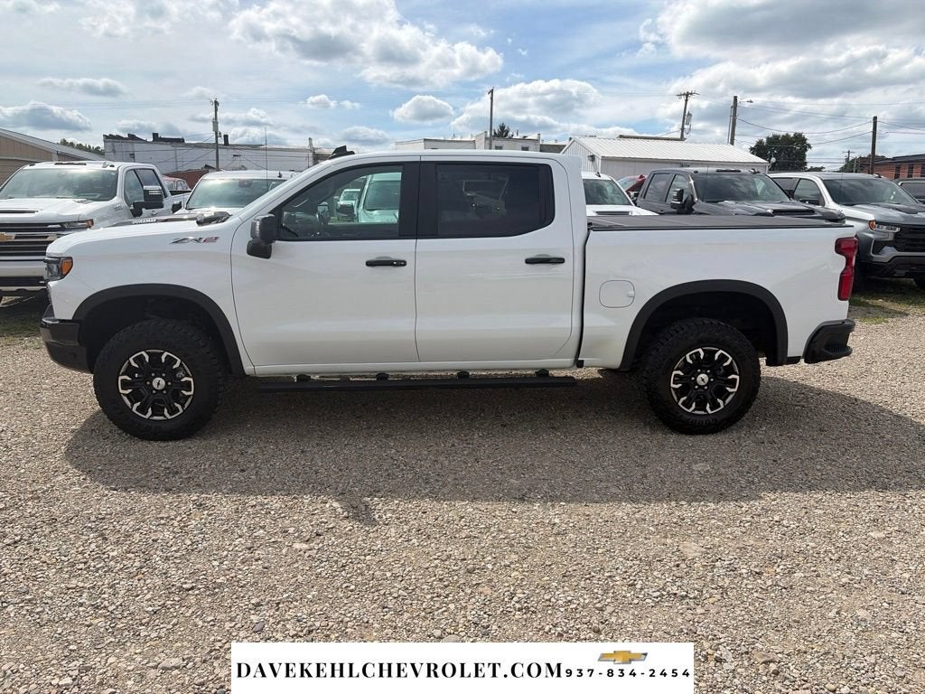 chevrolet silverado 1500 2025 3GCUKHE87SG197840 image chevrolet silverado 1500 2025 3GCUKHE87SG197840 image